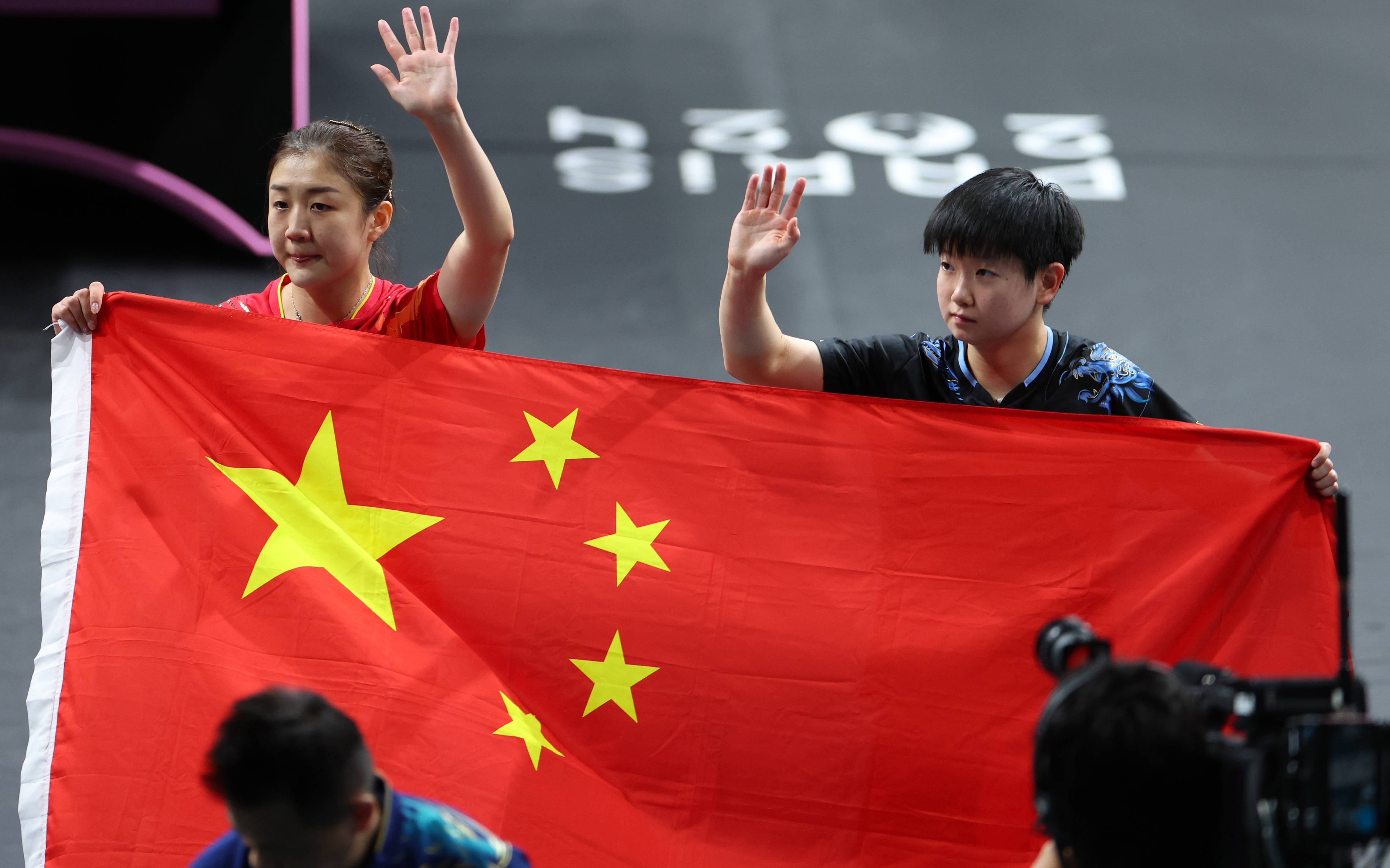 中国运动代表团在奥运比赛中斩获佳绩，赢得掌声的简单介绍