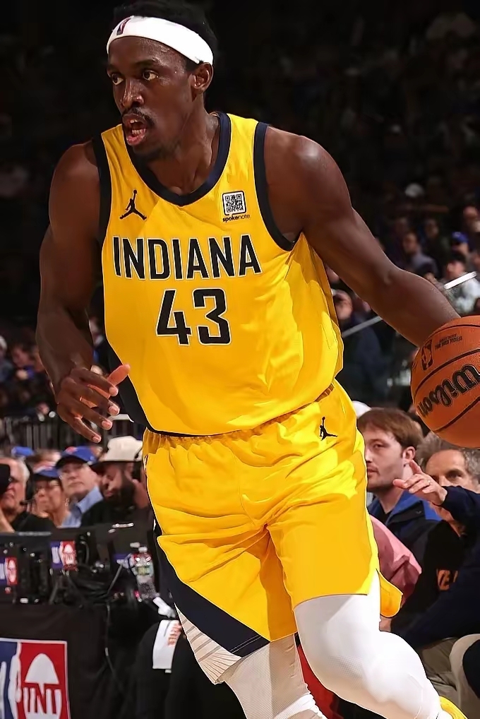 猛龙强势发挥,轻松击败骑士 猛龙强势发挥,轻松击败骑士