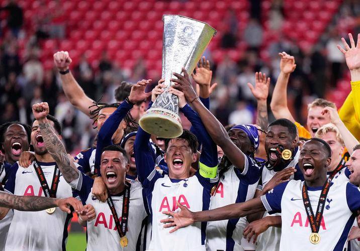 包含伯恩利主场赢球,顽强保持英超战斗力!的词条 包含伯恩利主场赢球,顽强保持英超战斗力!的词条