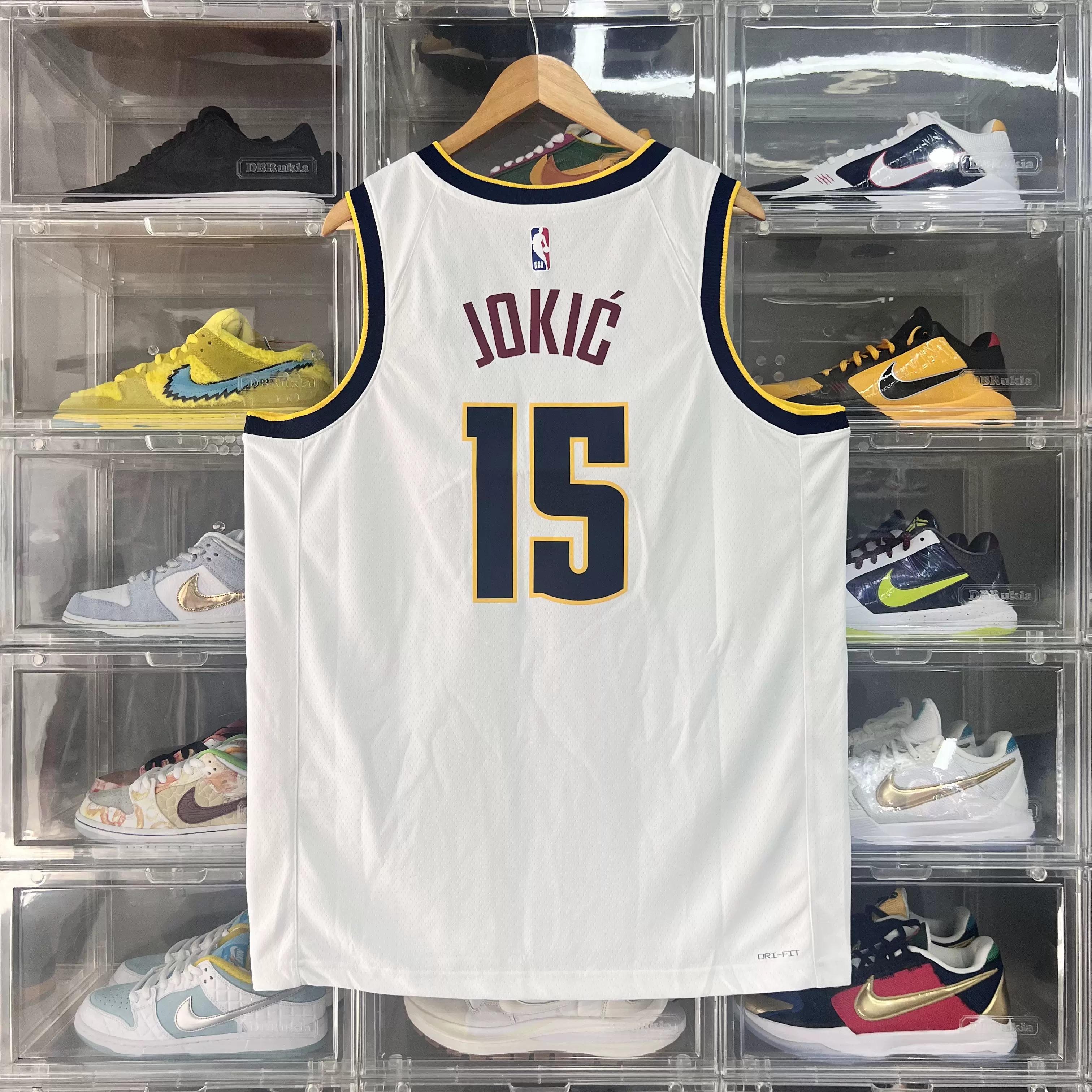 NBA明日之星:掘金新秀表现出色,成为球迷新宠 NBA明日之星:掘金新秀表现出色,成为球迷新宠