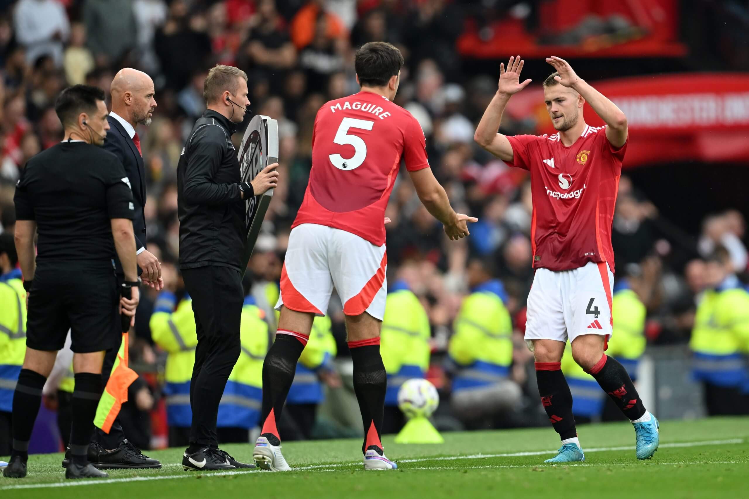 曼联主场惊险获胜,挽回颓势! 曼联主场惊险获胜,挽回颓势!