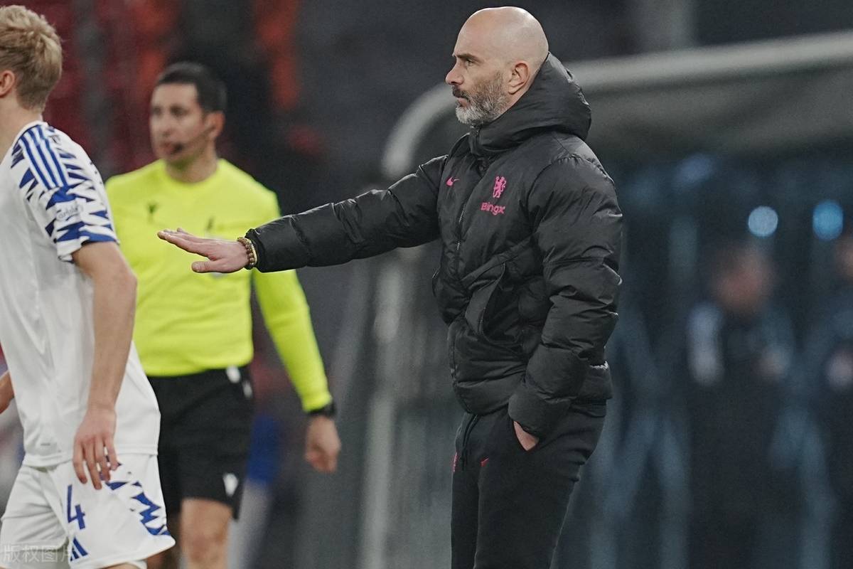 切尔西客场不敌热刺,遭遇两连败 切尔西客场不敌热刺,遭遇两连败