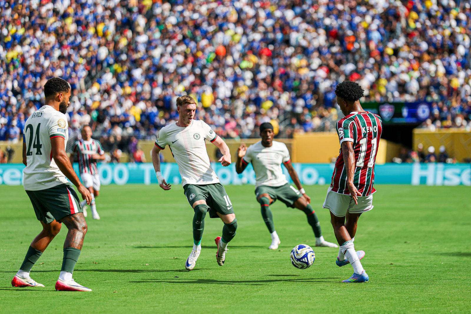 包含切尔西战胜对手,晋级决赛阶段的词条 包含切尔西战胜对手,晋级决赛阶段的词条