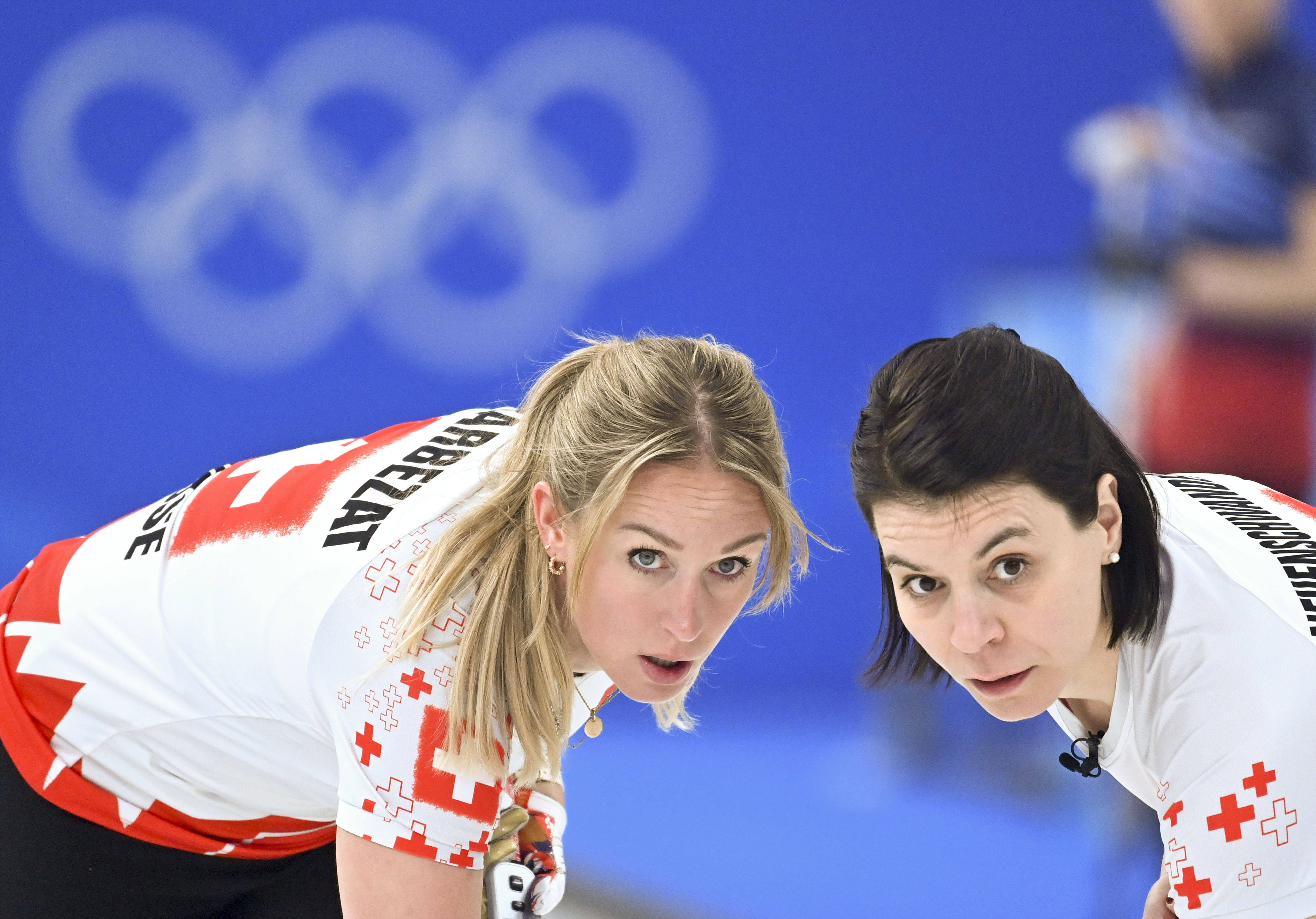 芬兰选手从容面对压力,勇夺头筹 芬兰选手从容面对压力,勇夺头筹