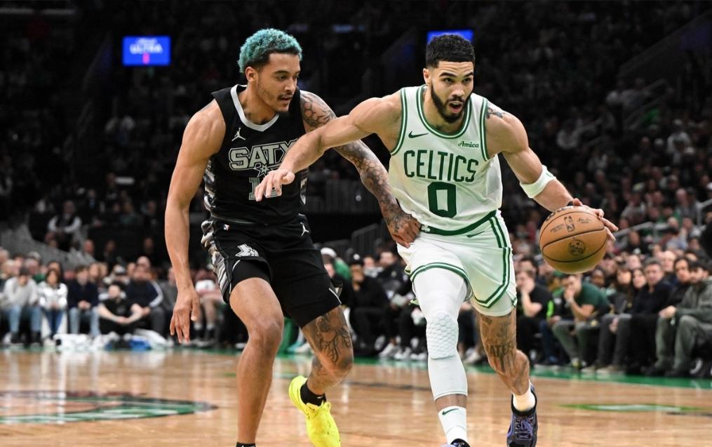 凯尔特人大胜马刺,塔图姆表现抢眼 凯尔特人大胜马刺,塔图姆表现抢眼